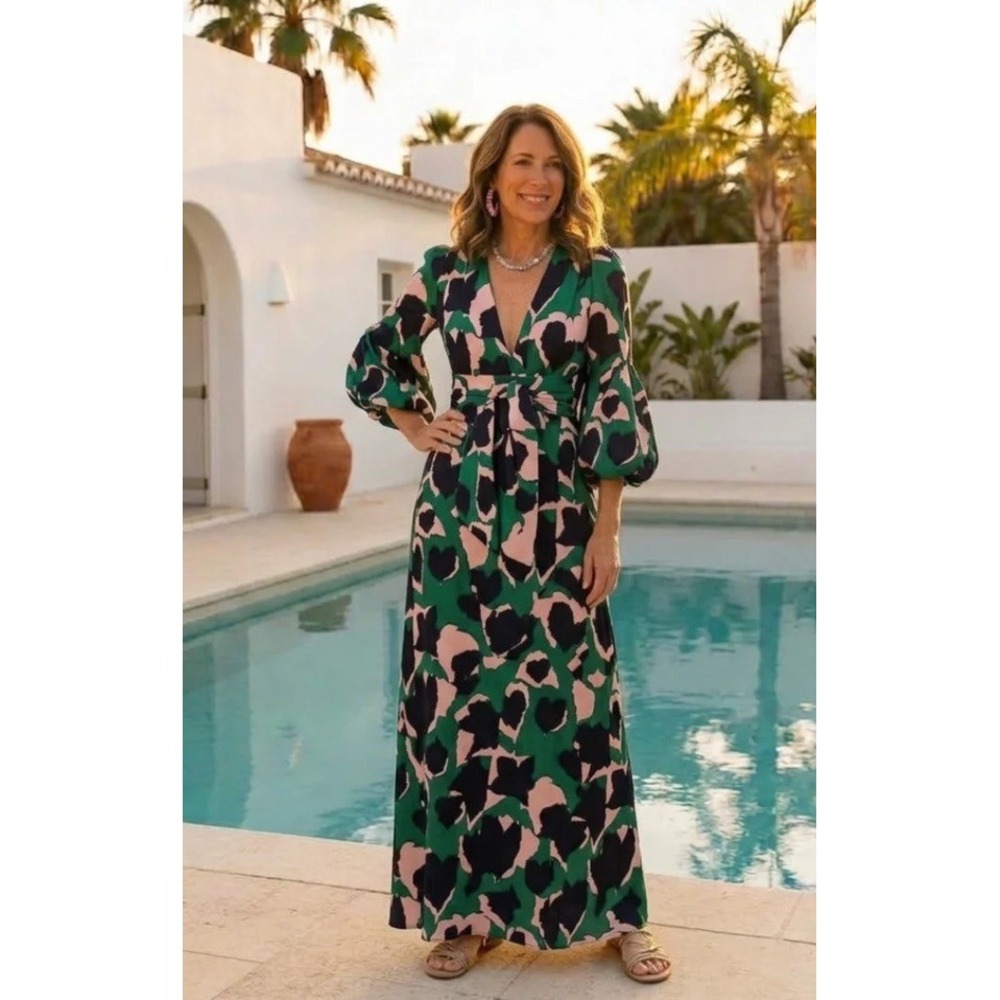 Robert Graham Midi Wrap Dress Short Sleeve NWOT size 10 Or Size L